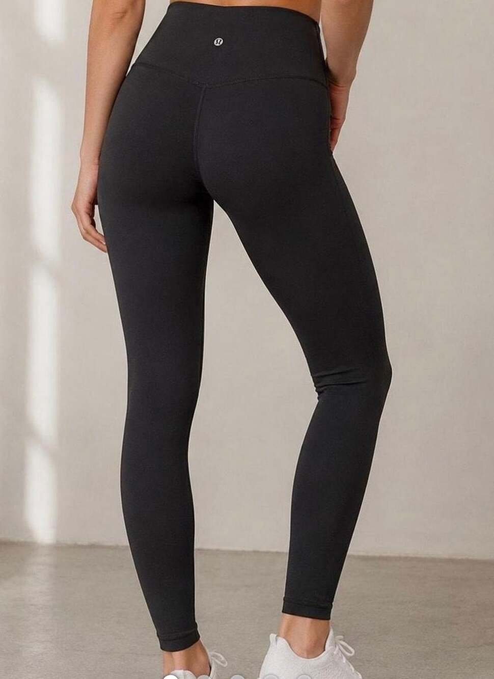 Lululemon Align High-Rise Legging Size 8 Black Nulu 22”